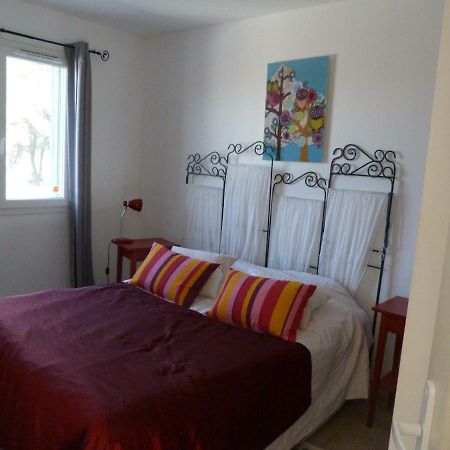 Ferienwohnung Les Cigales Alleins Exterior foto