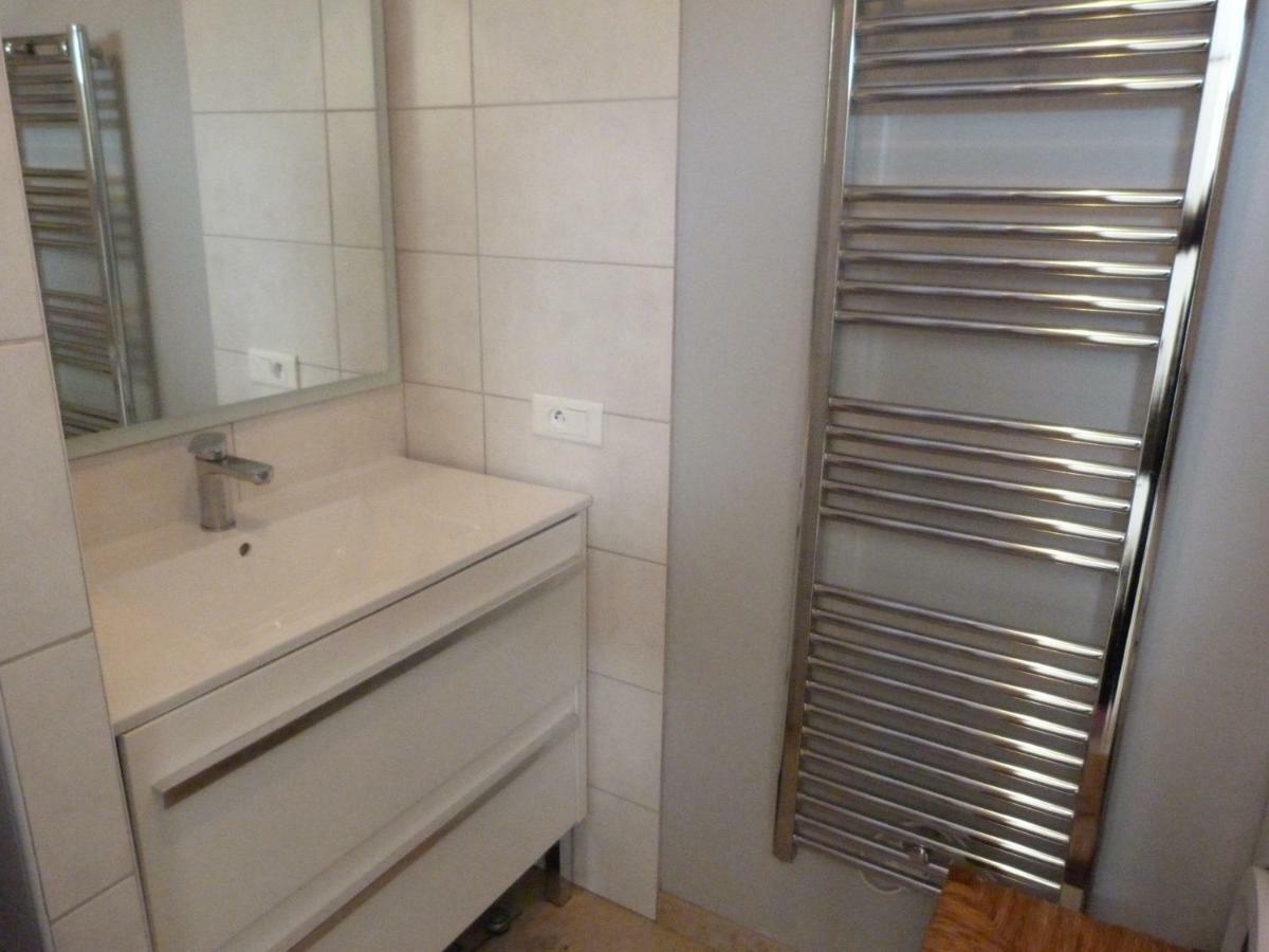 Ferienwohnung Les Cigales Alleins Exterior foto